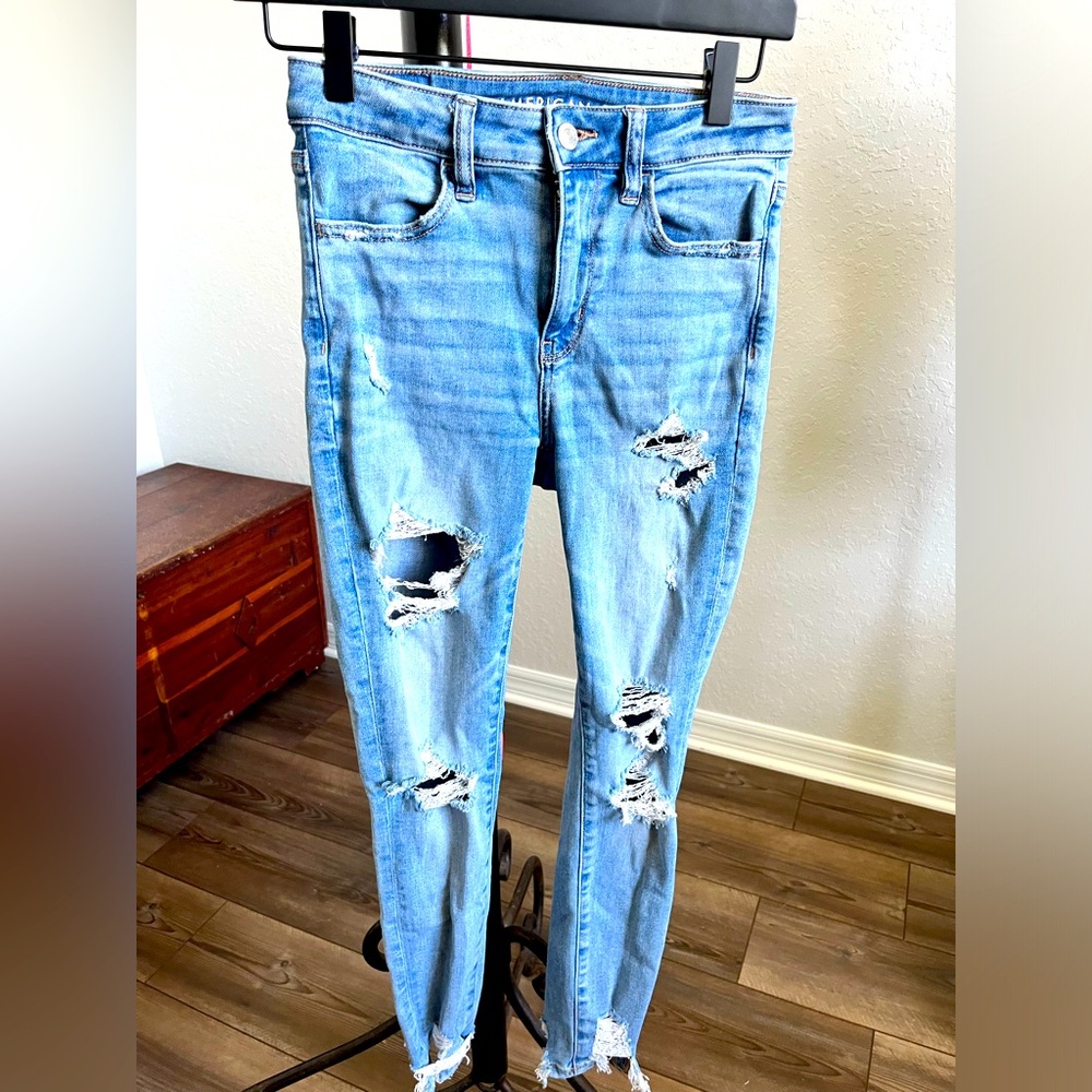 American Eagle Next Level Stretch size 2